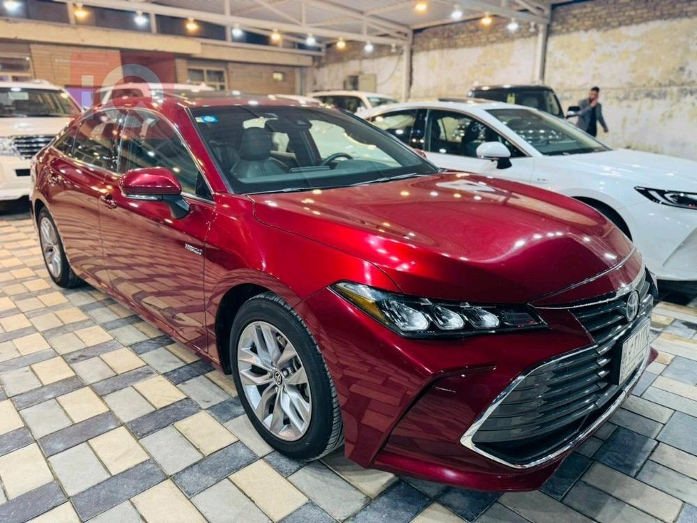 تويوتا أفالون